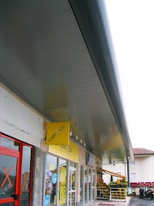 renovation facade centre commercial